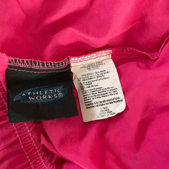 Athletic Works Pink elastic waist shorts. Size Large - Picture 2 of 4